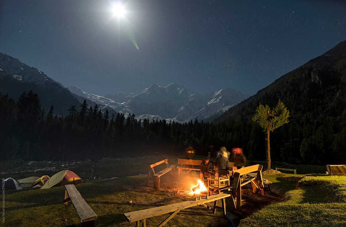 Fairy-Meadows-At-Night