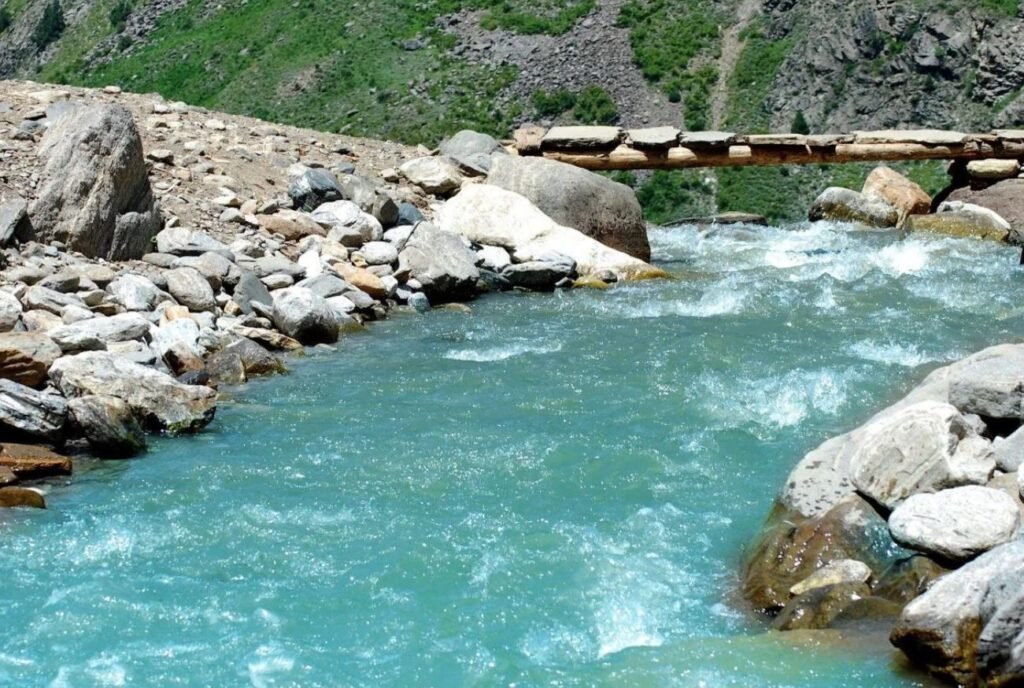 4 Days / 3 Nights Naran, Shogran (by road)