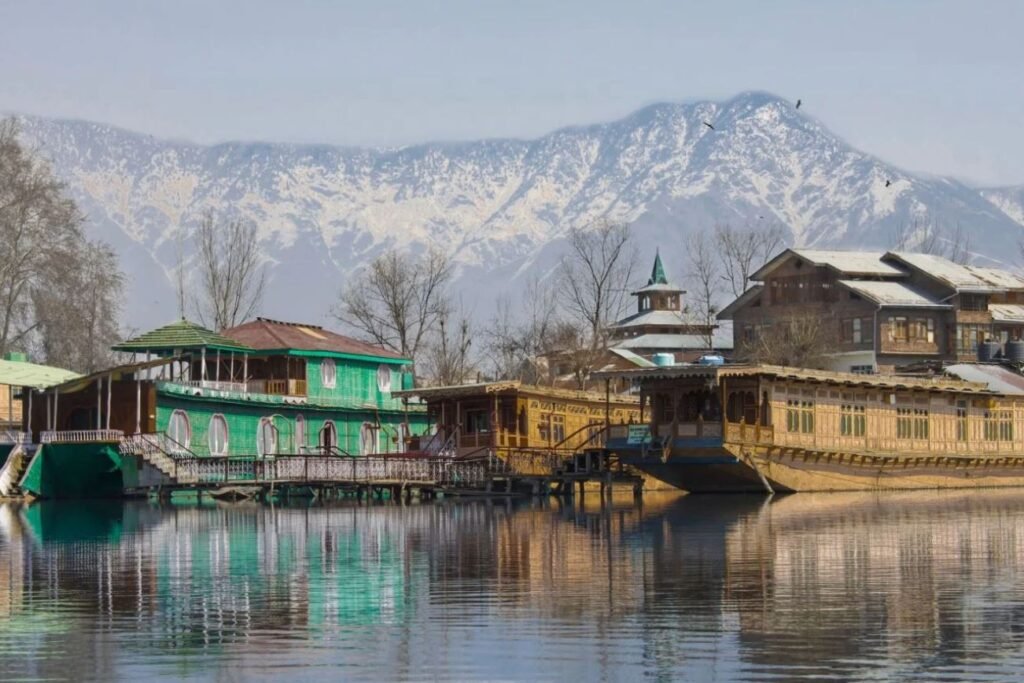 4 Days / 3 Nights Neelum Valley, Azad Kashmir (By Road)