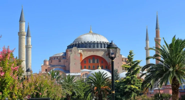 Hagia-Sophia-Turkey.webp