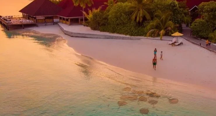 Sun-Island.-The-Tranquil-Paradise-of-Maldives.webp